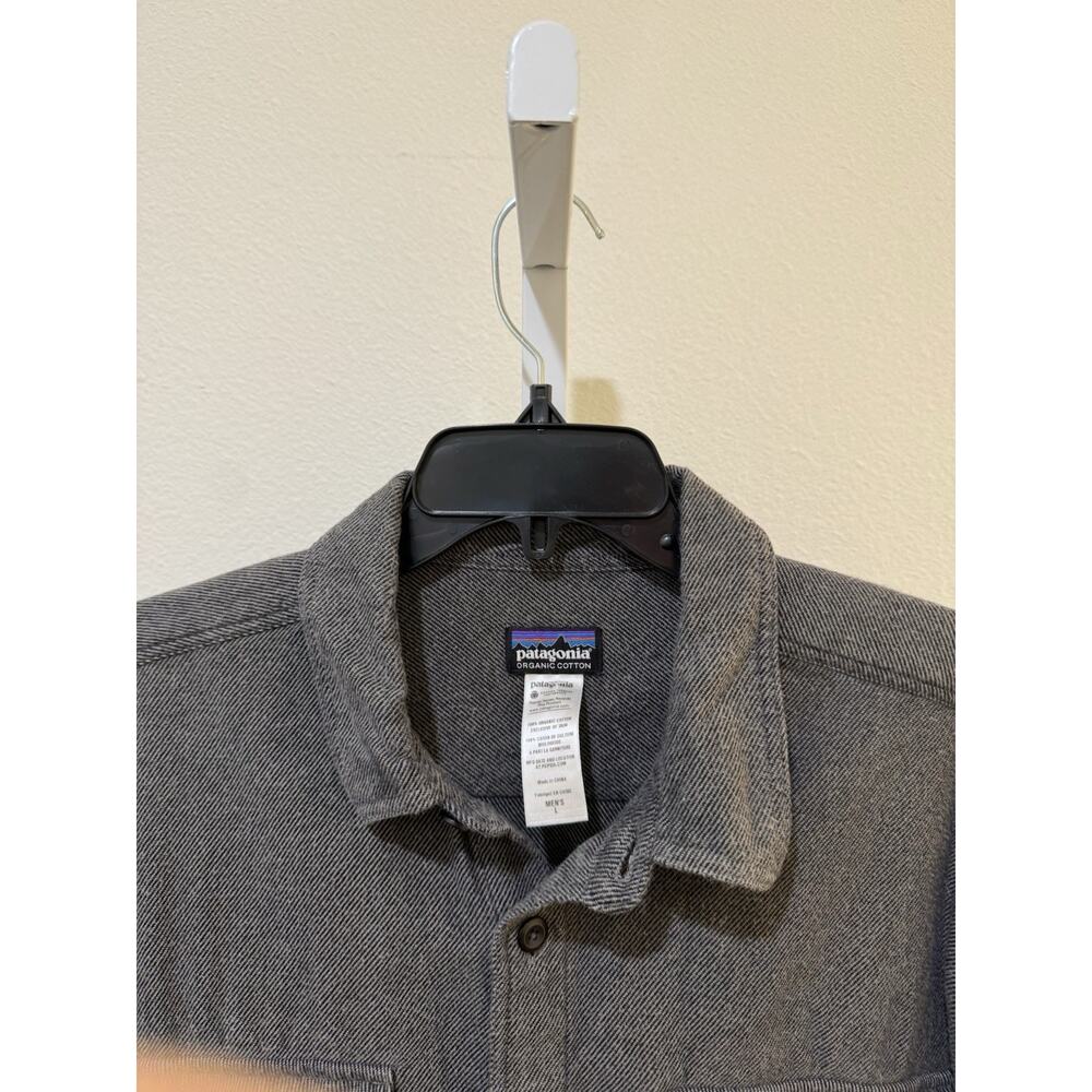Patagonia Button Up Shirt Mens L Grey Organic Cotton Long Sleeve - Picture 3 of 8